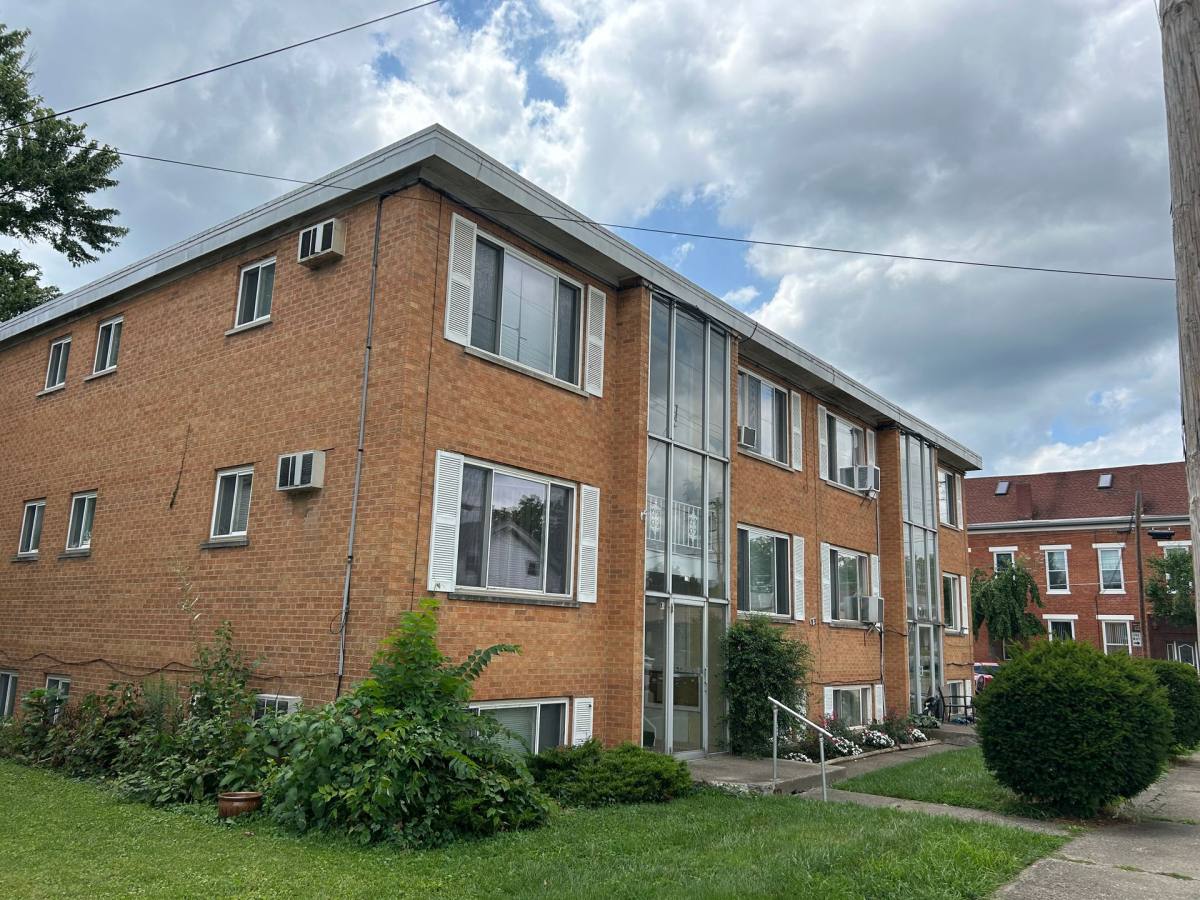 Apartment for rent at 325 Pike St, Cincinnati, OH 45215