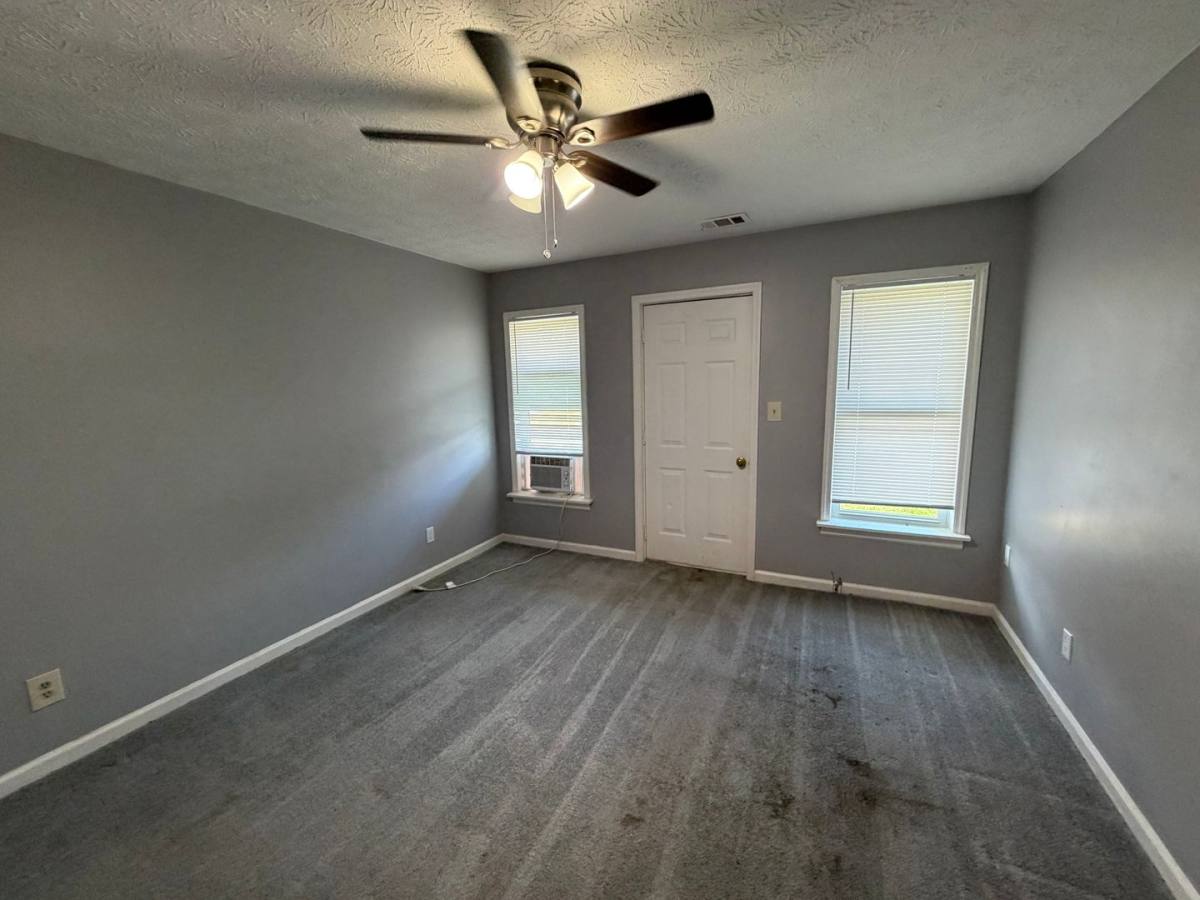 Apartment for rent at 1354 Old Cave Spring Rd SW, Rome, GA 30161