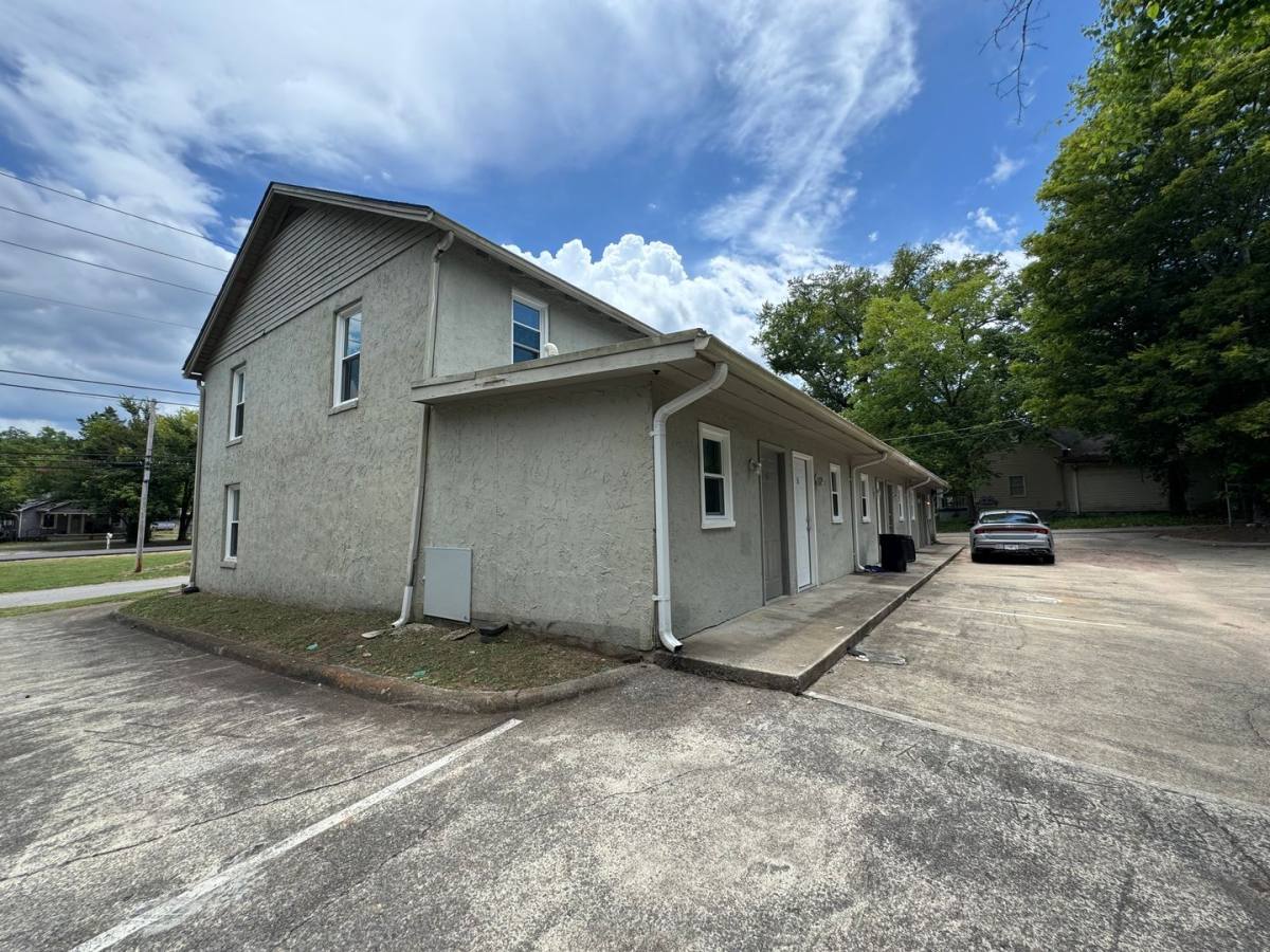 Apartment for rent at 1354 Old Cave Spring Rd SW, Rome, GA 30161