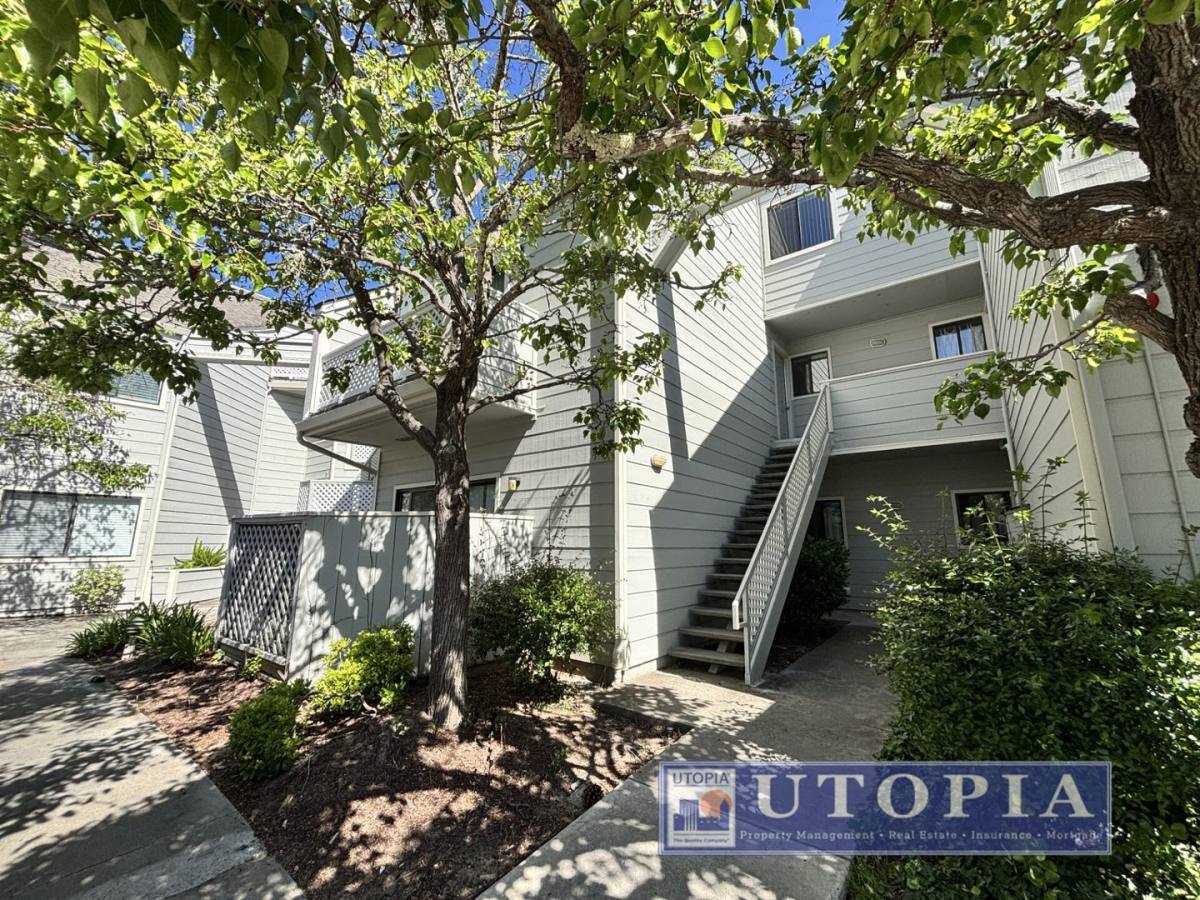 Townhouse for rent at 2607 Willowbrook Lane, Aptos, CA 95003