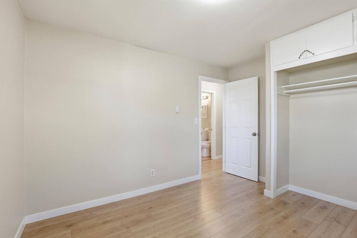Apartment for rent at 3218 N Maple St, Spokane, WA 99205