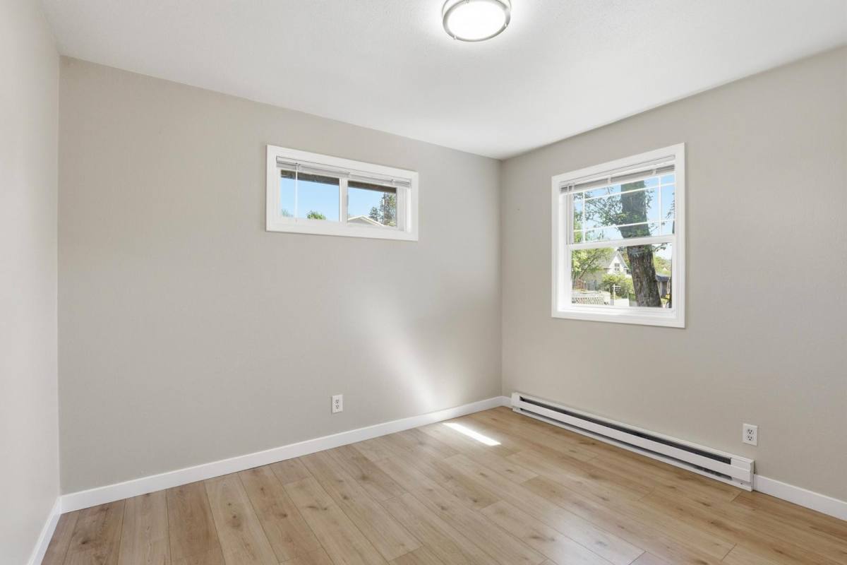Apartment for rent at 3218 N Maple St, Spokane, WA 99205