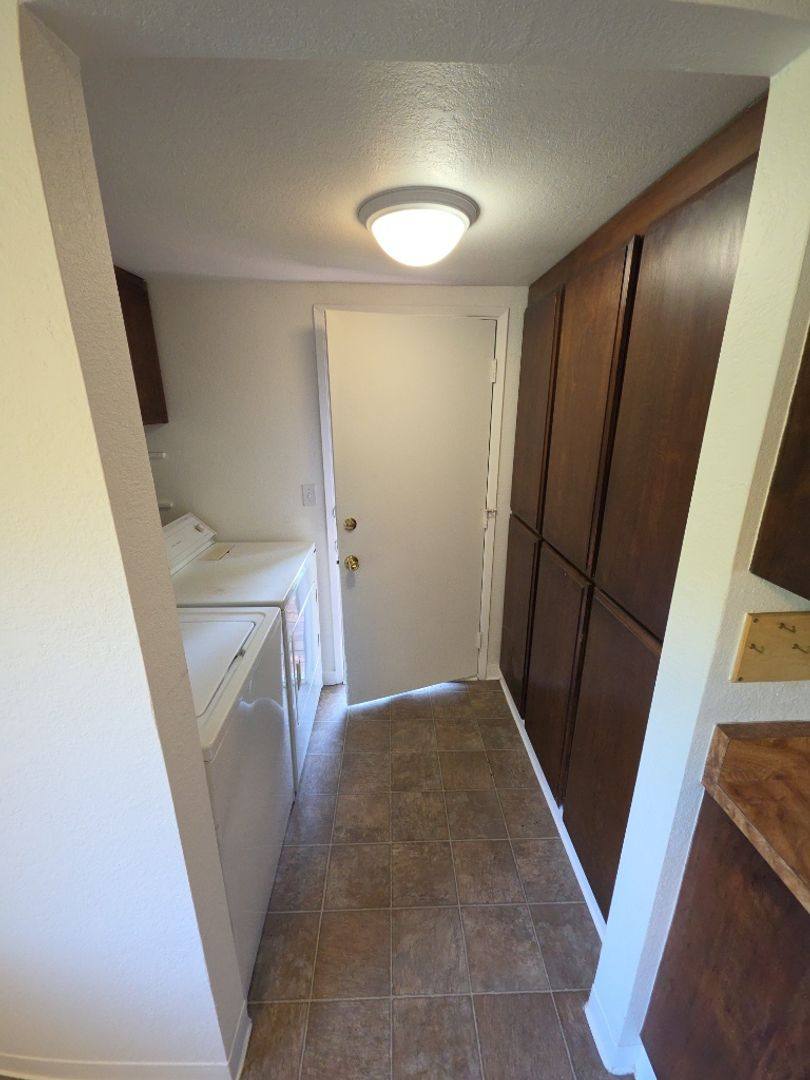 House for rent at 9210 Wildcat Rd, Kelseyville, CA 95451