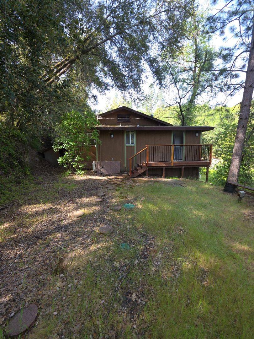 House for rent at 9210 Wildcat Rd, Kelseyville, CA 95451