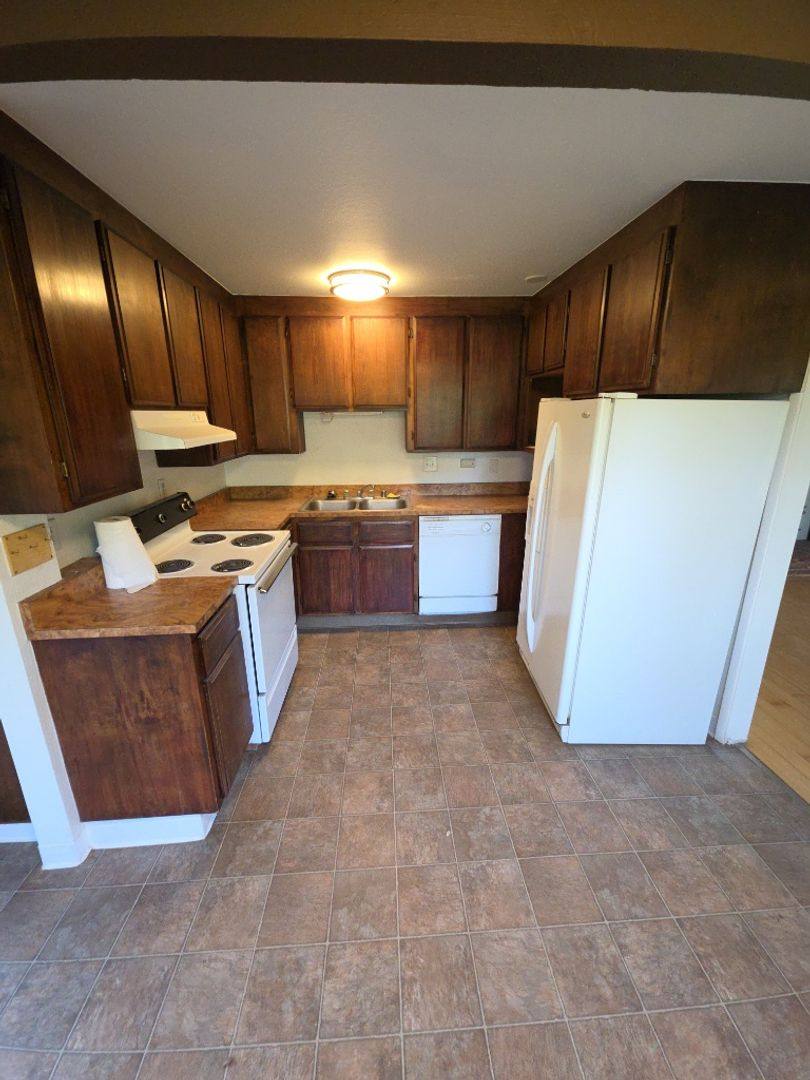 House for rent at 9210 Wildcat Rd, Kelseyville, CA 95451