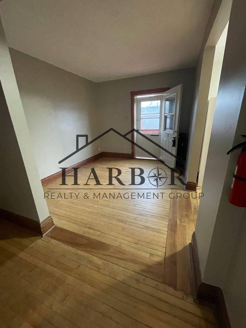 Apartment for rent at 24 W Main St #8, Hayfield, MN 55940