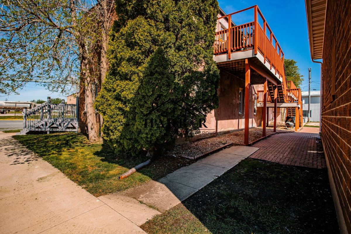 Apartment for rent at 24 W Main St #8, Hayfield, MN 55940