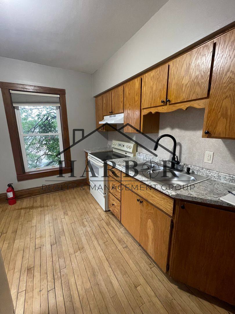Apartment for rent at 24 W Main St #8, Hayfield, MN 55940