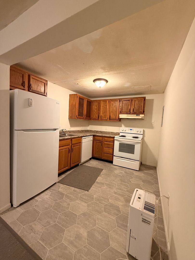Apartment for rent at 100 E 14th St, Rolla, MO 65401