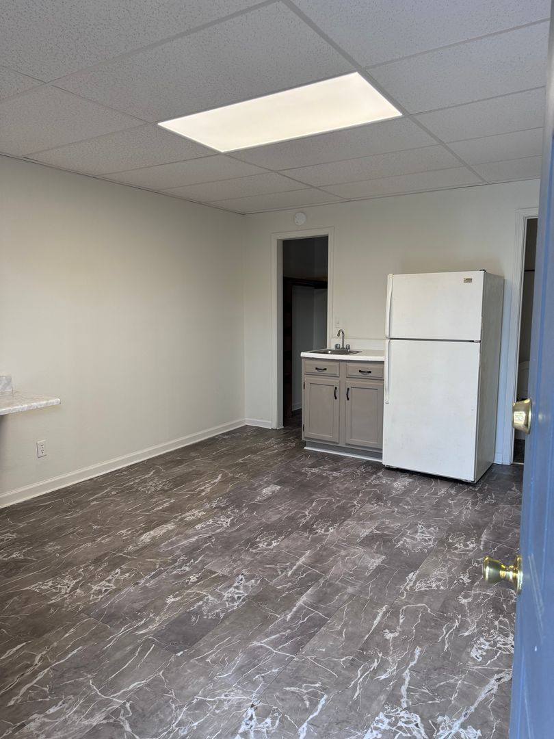 Apartment for rent at 100 E 14th St, Rolla, MO 65401