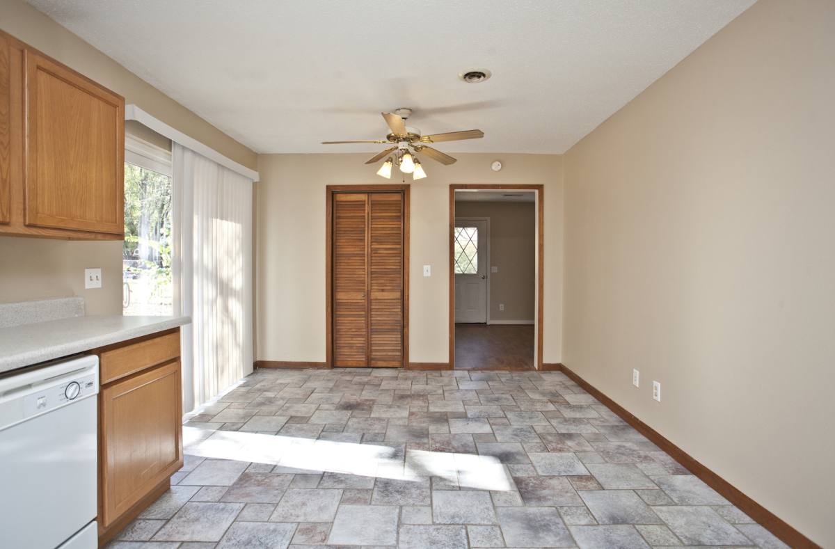 House for rent at 311 Willow Ave, Farmington, AR 72730