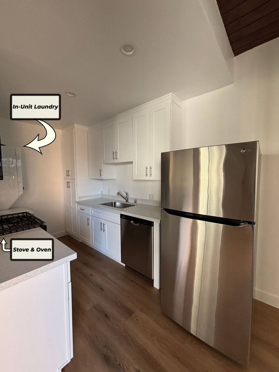 Apartment for rent at 116 N Helberta Ave, Redondo Beach, CA 90277