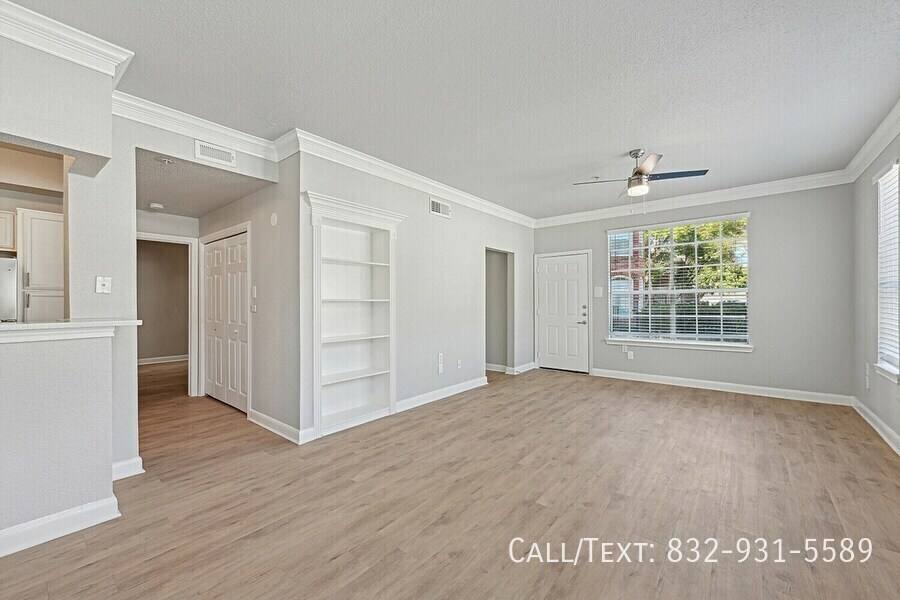 Apartment for rent at 9601 Jones Rd #HRS, Houston, TX 77065
