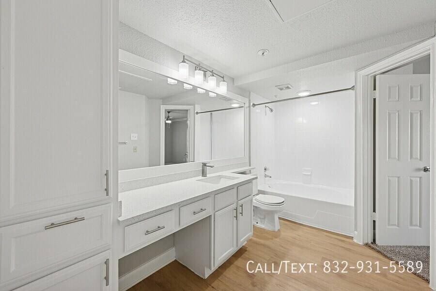 Apartment for rent at 9601 Jones Rd #HRS, Houston, TX 77065