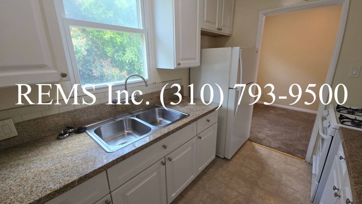 Apartment for rent at 8926 S Ramsgate Ave, Los Angeles, CA 90045