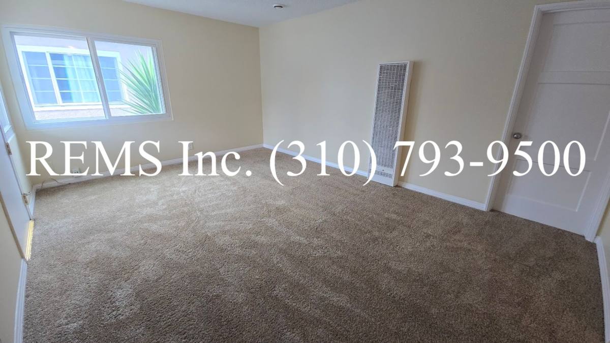 Apartment for rent at 8926 S Ramsgate Ave, Los Angeles, CA 90045