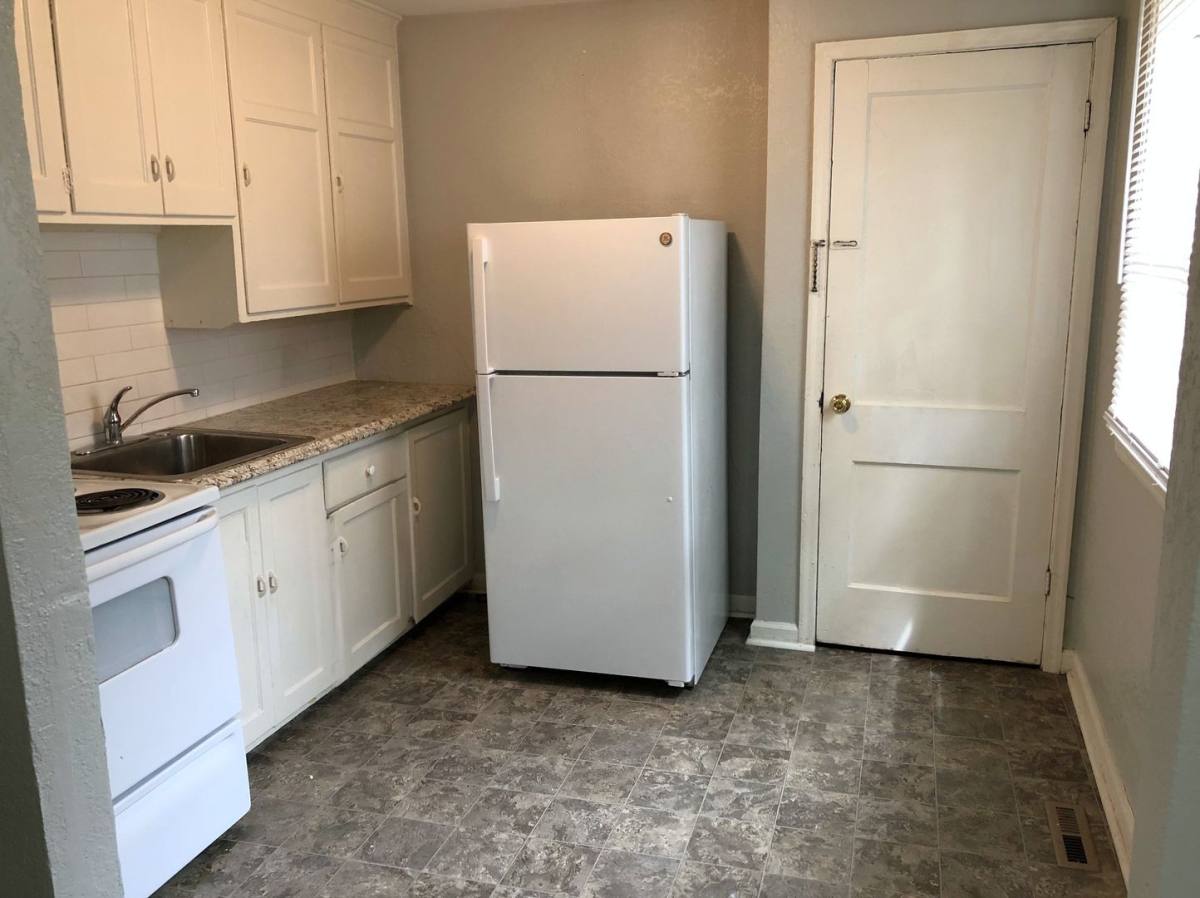 Apartment for rent at 770 - 772 Ottawa St, Leavenworth, KS 66048
