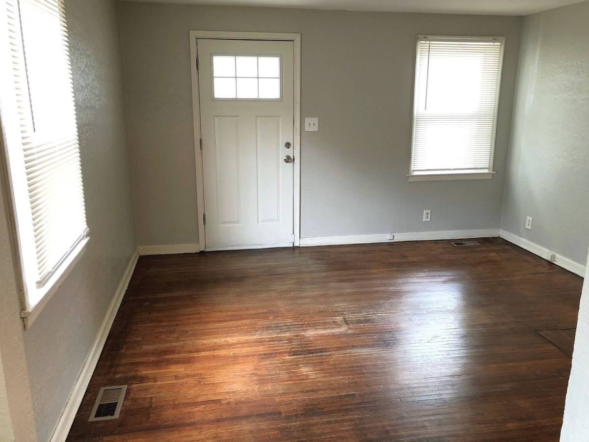 Apartment for rent at 770 - 772 Ottawa St, Leavenworth, KS 66048