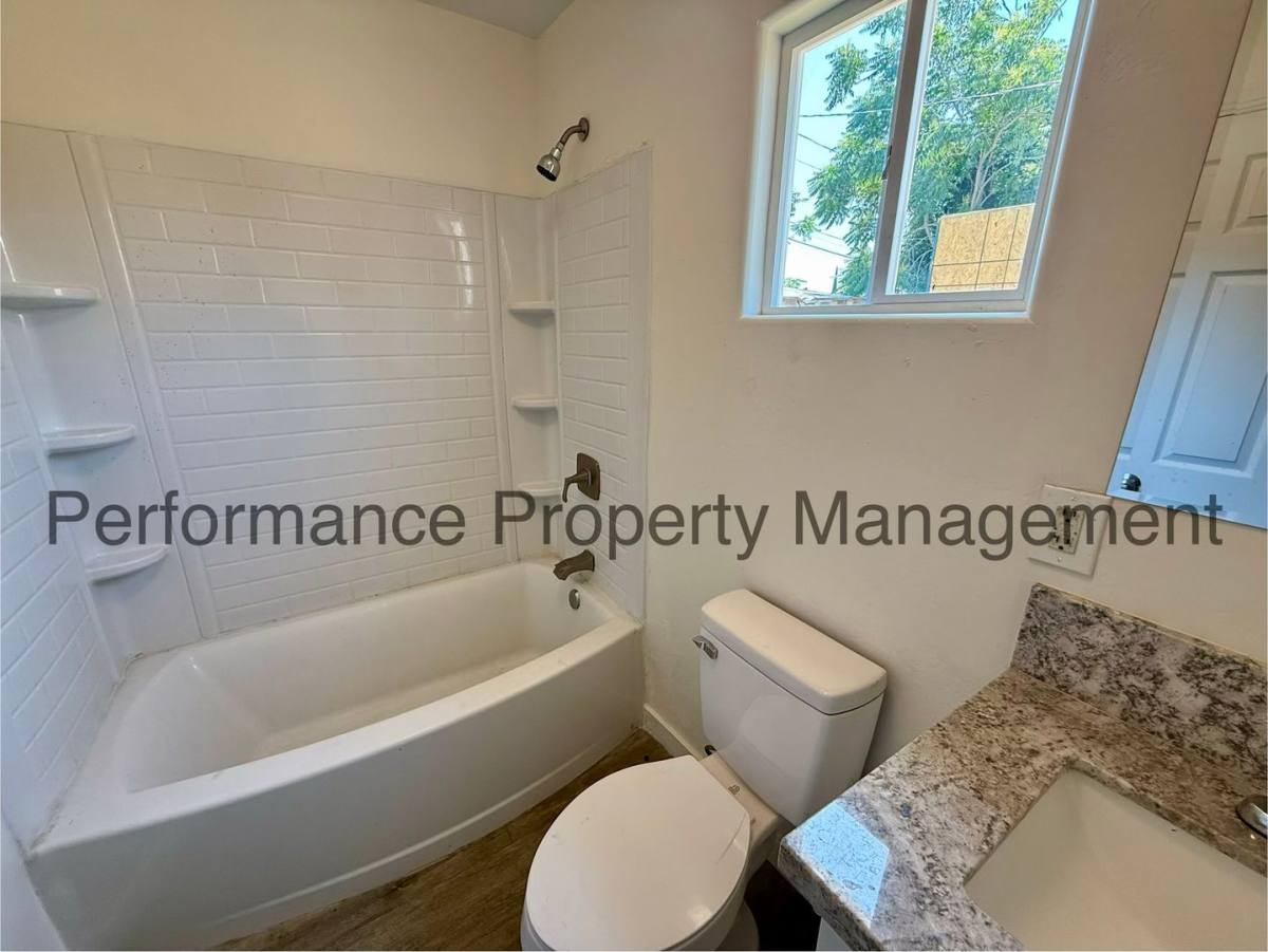 Apartment for rent at 703 Decatur St, Bakersfield, CA 93308