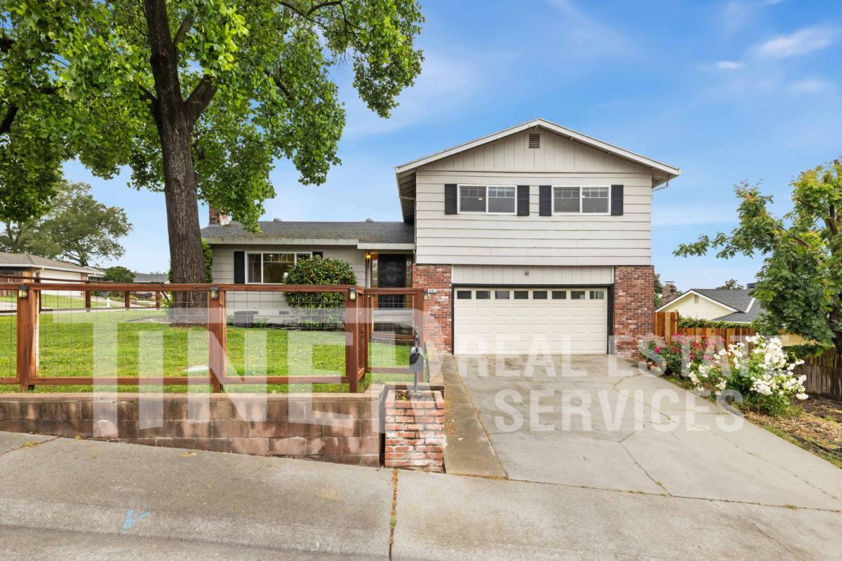 House for rent at 6982 Pampas Way, Fair Oaks, CA 95628