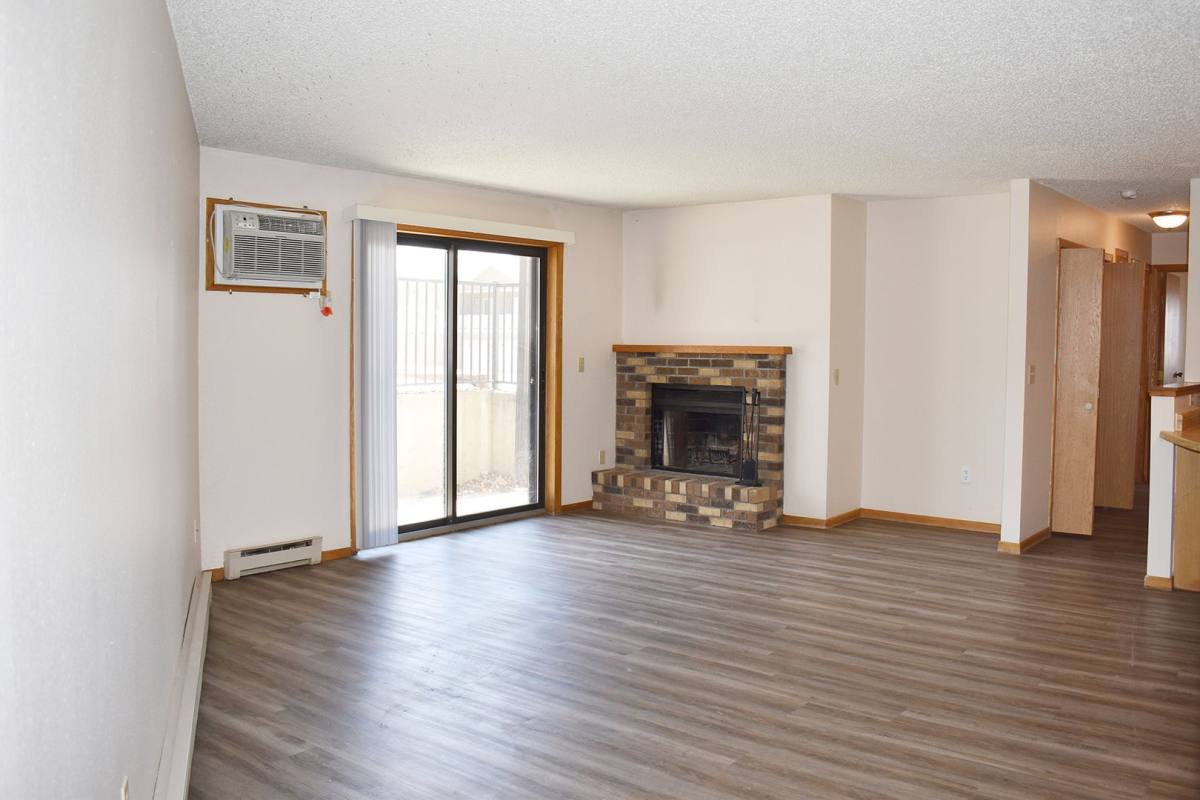 Apartment for rent at 707 6th Ave SW, Minot, ND 58701