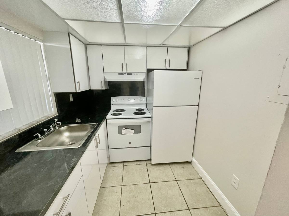 Apartment for rent at 11625-11627 Canal Dr #16, Miami, FL 33181