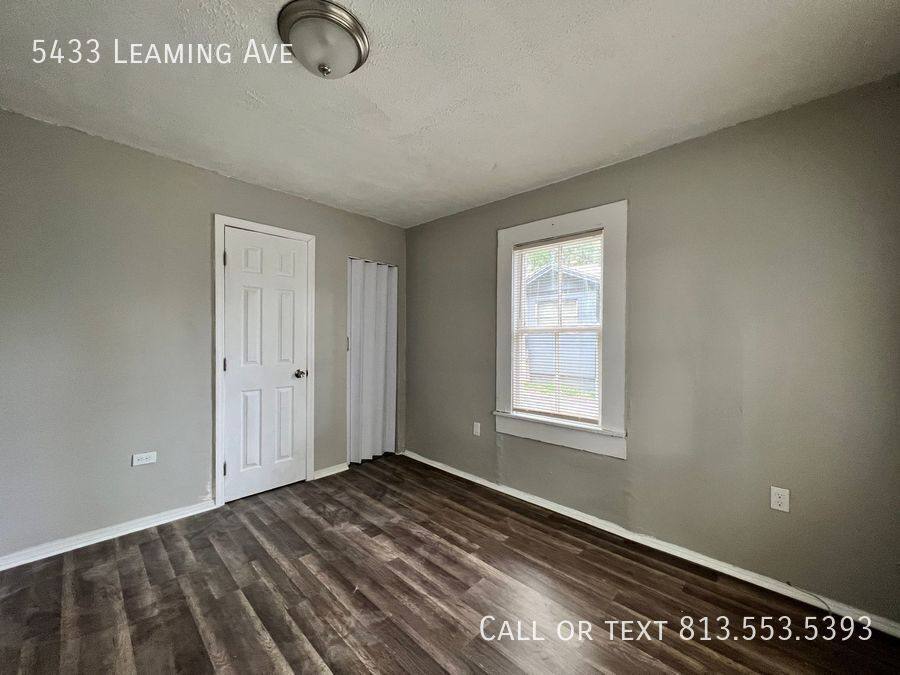 House for rent at 5433 Leaming Ave, Jacksonville, FL 32254