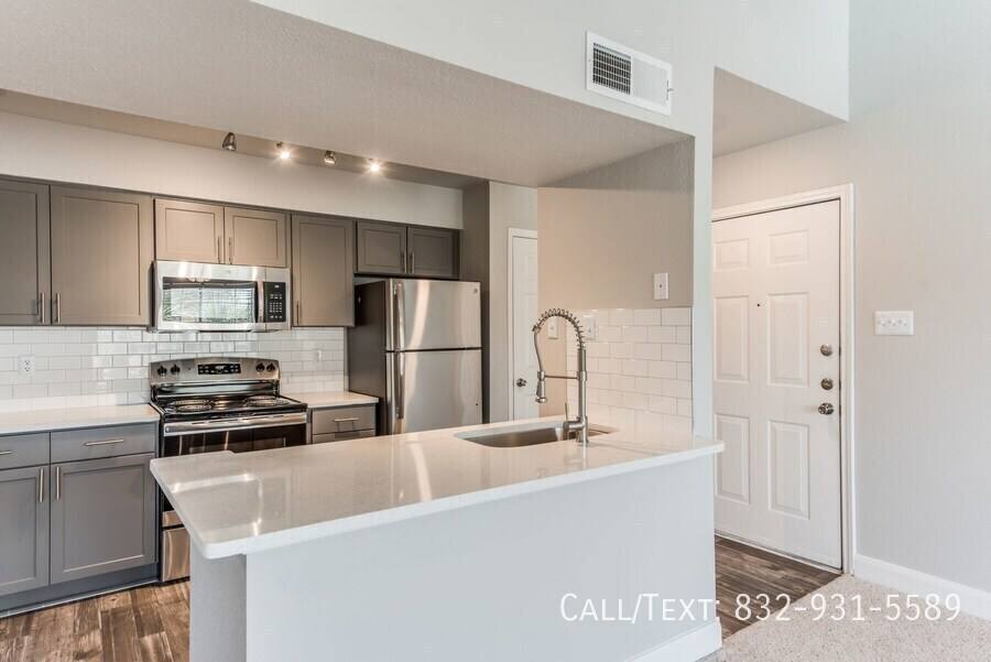 Apartment for rent at 600 El Dorado Blvd #HVN, Webster, TX 77598