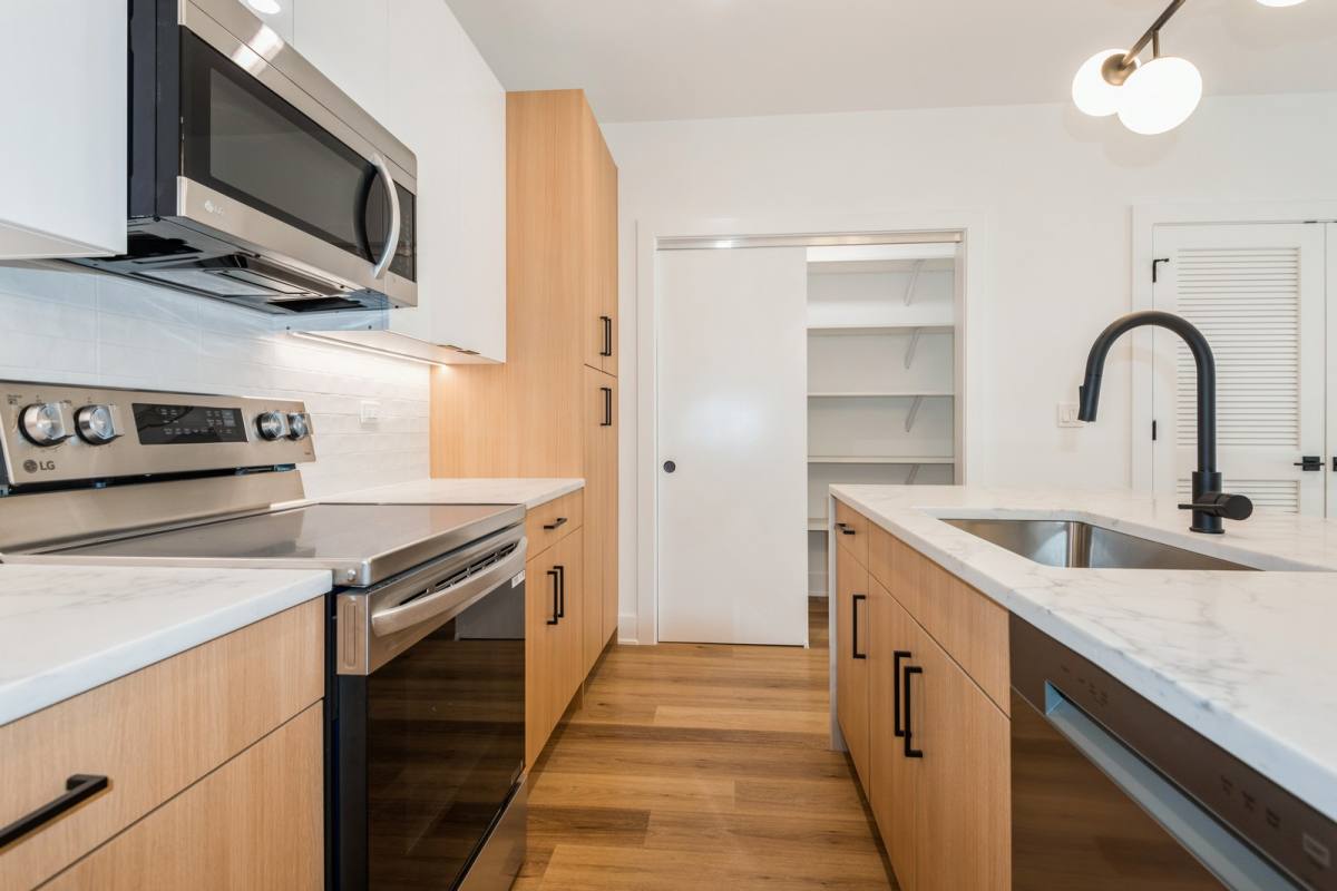 Apartment for rent at 1435-40 W Fillmore St, Chicago, IL 60607