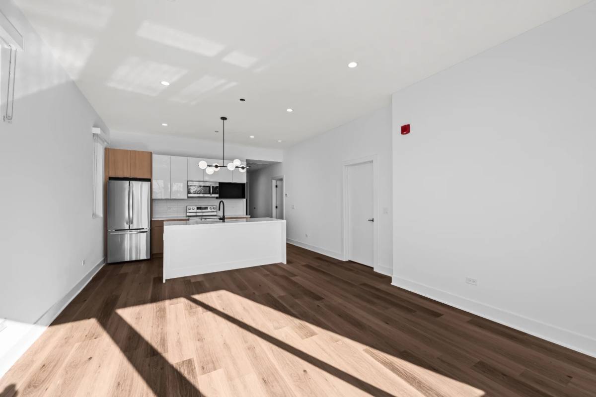 Apartment for rent at 1435-40 W Fillmore St, Chicago, IL 60607