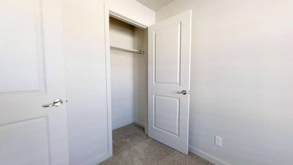 Condo for rent at 1080 W 965 N, Orem, UT 84057