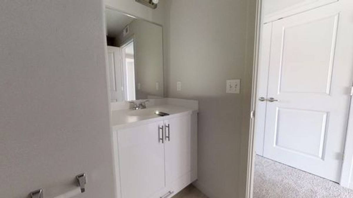 Condo for rent at 1080 W 965 N, Orem, UT 84057