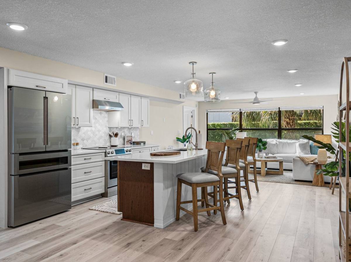 Condo for rent at 4082 Belair Lane, Naples, FL 34103