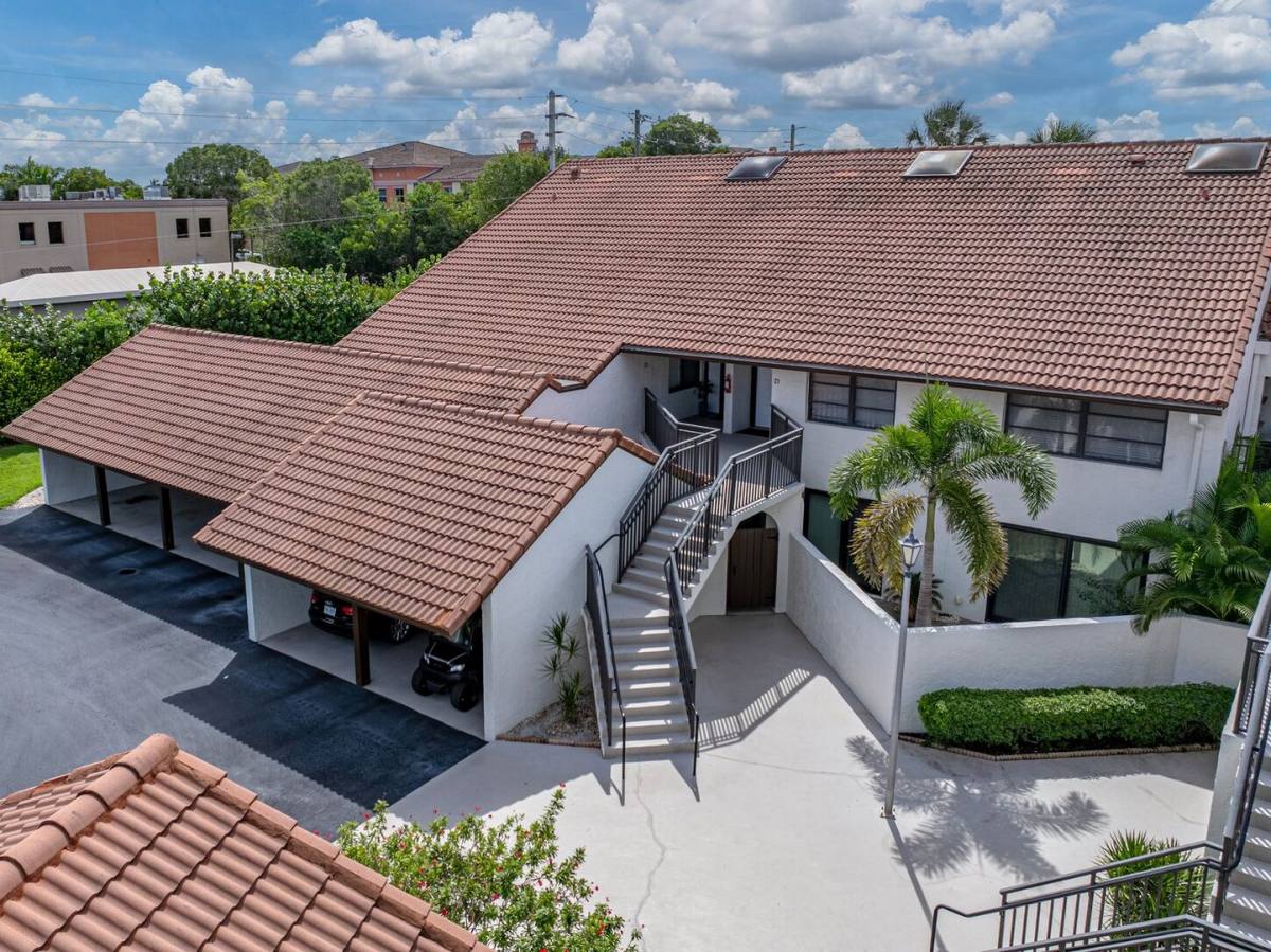 Condo for rent at 4082 Belair Lane, Naples, FL 34103