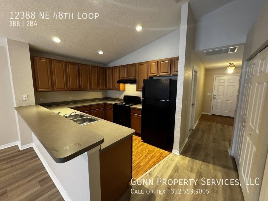 House for rent at 12388 NE 48th Loop, Oxford, FL 34484