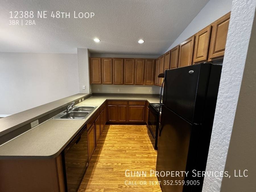 House for rent at 12388 NE 48th Loop, Oxford, FL 34484