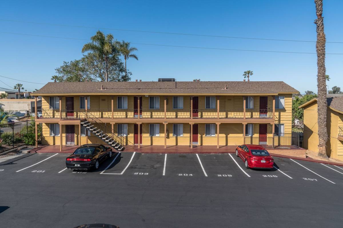 Apartment for rent at 551-581 McIntosh St, Chula Vista, CA 91910