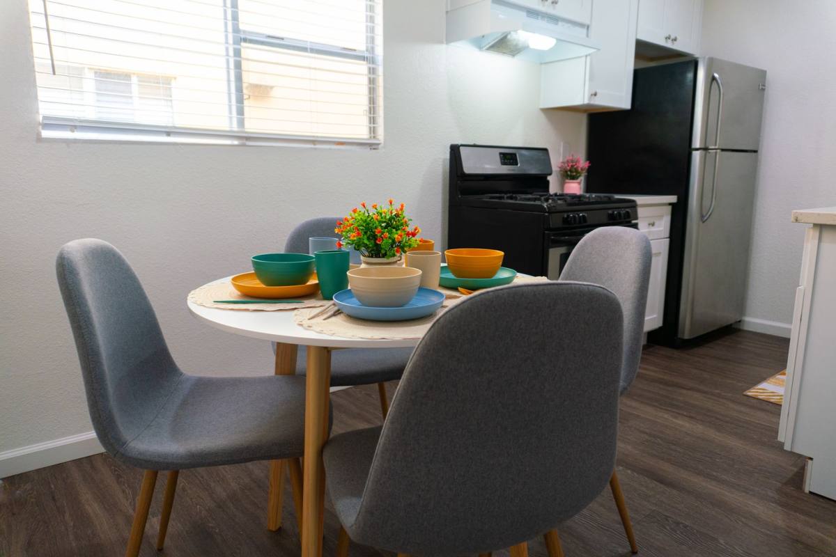 Apartment for rent at 551-581 McIntosh St, Chula Vista, CA 91910