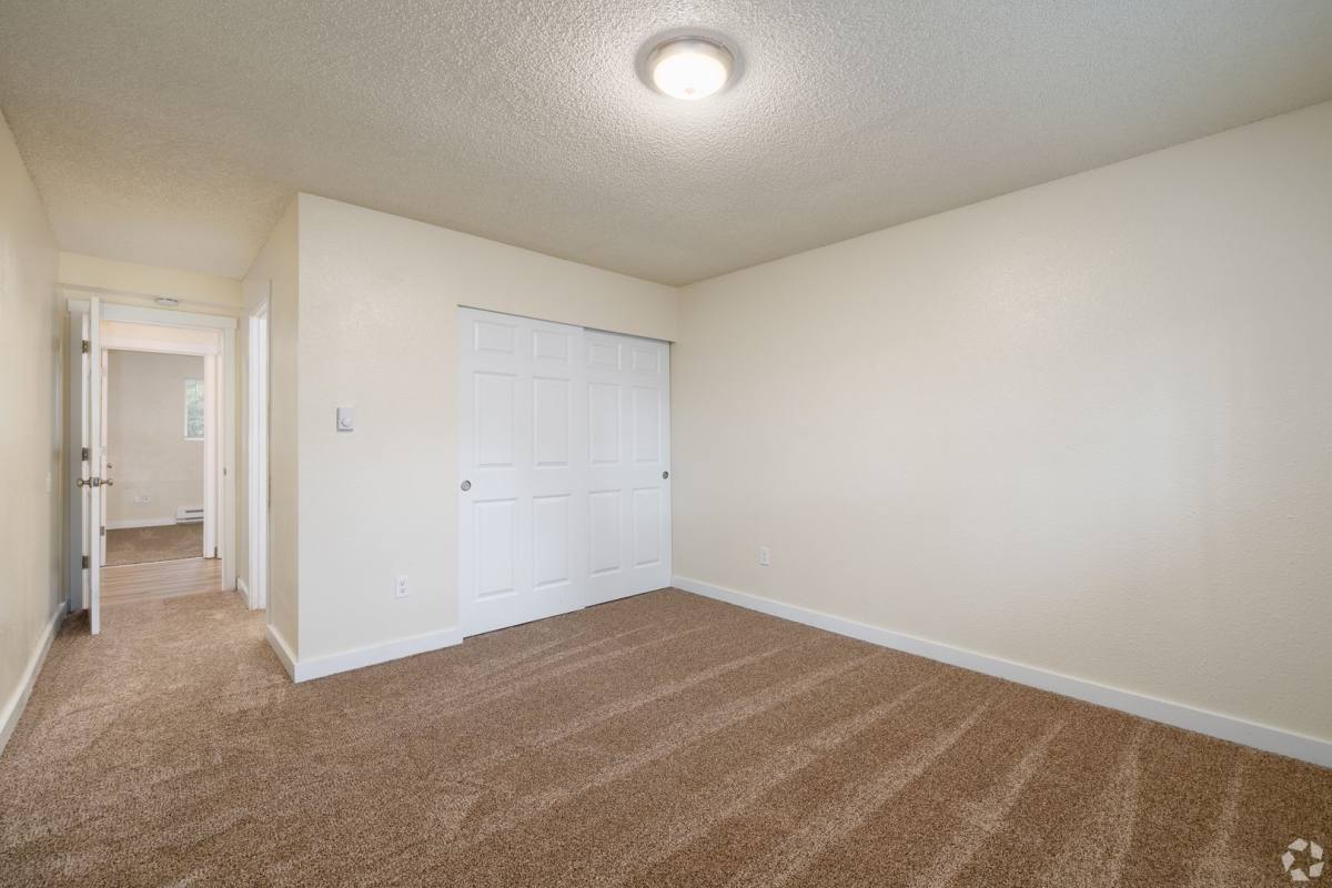 Apartment for rent at 7523 44th St W, Tacoma, WA 98466