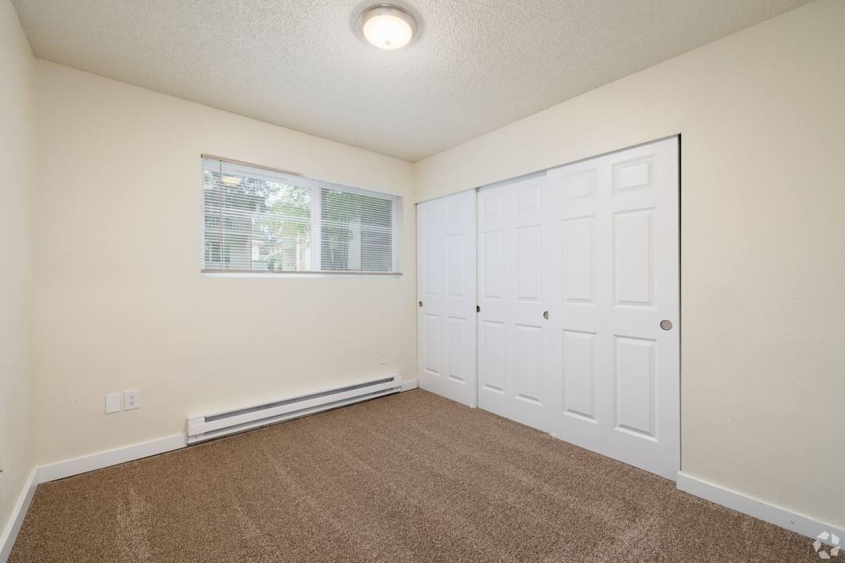 Apartment for rent at 7523 44th St W, Tacoma, WA 98466