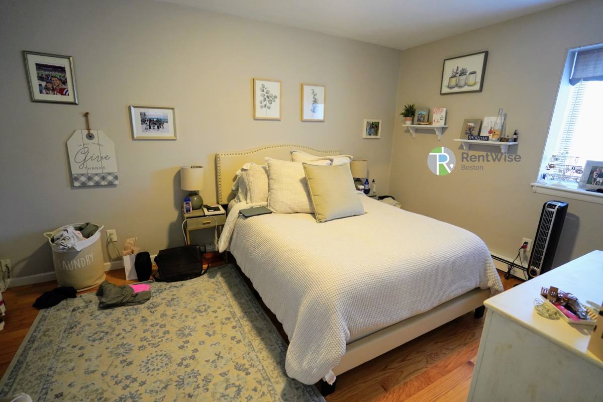 Apartment for rent at 1200 Commonwealth Ave #5, Allston, MA 02134