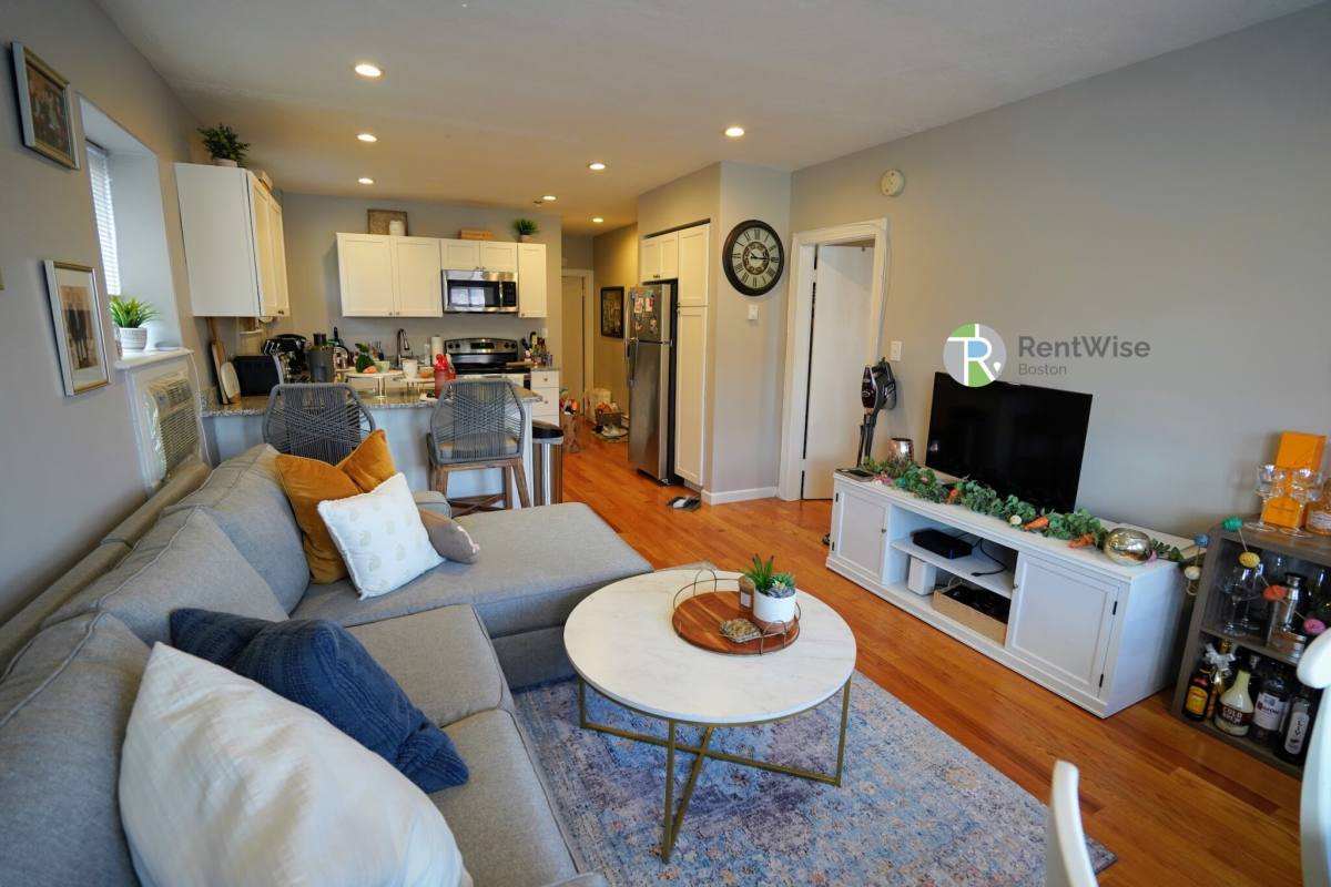 Apartment for rent at 1200 Commonwealth Ave #5, Allston, MA 02134