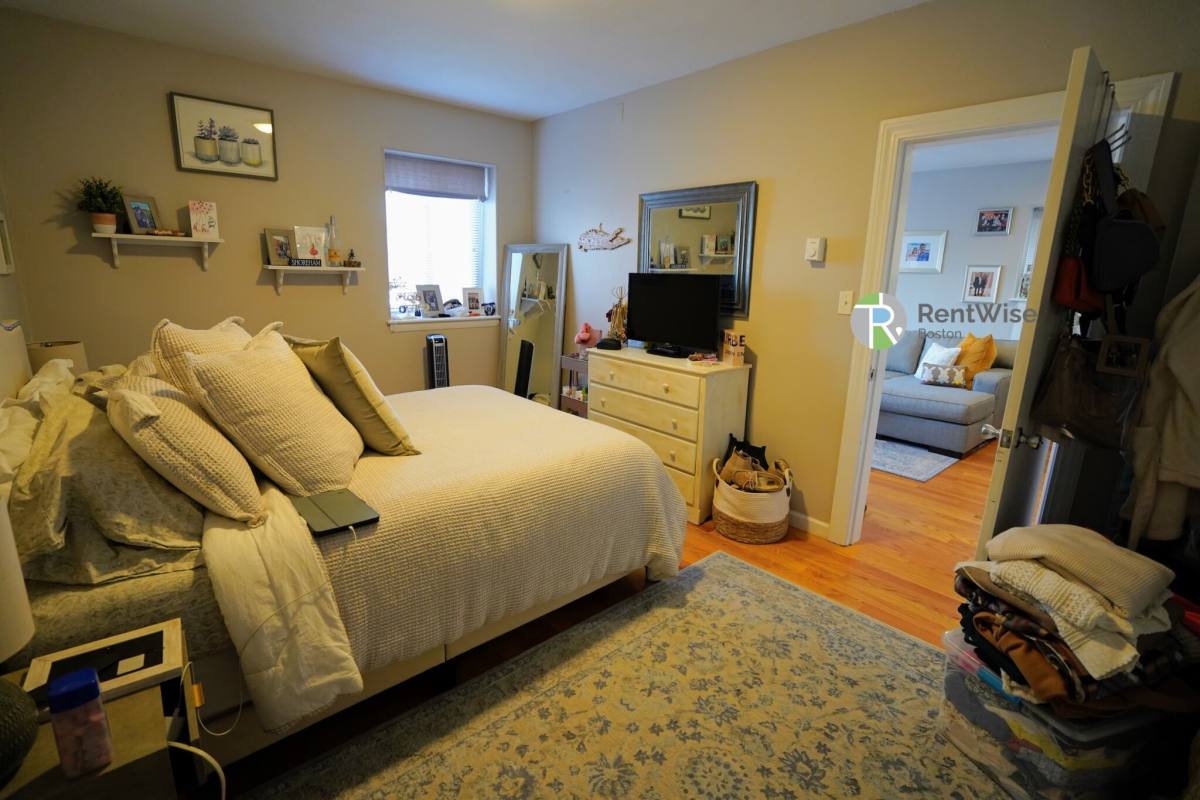 Apartment for rent at 1200 Commonwealth Ave #5, Allston, MA 02134
