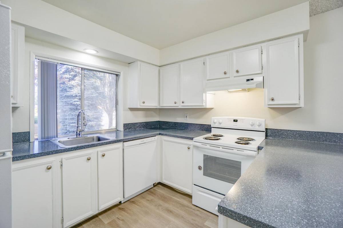 Townhouse for rent at 13970 SW Allen Blvd, Beaverton, OR 97005