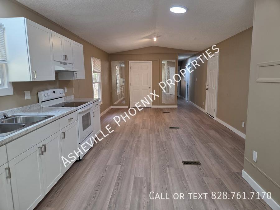 House for rent at 24 Raspberry Ridge Rd, Leicester, NC 28748