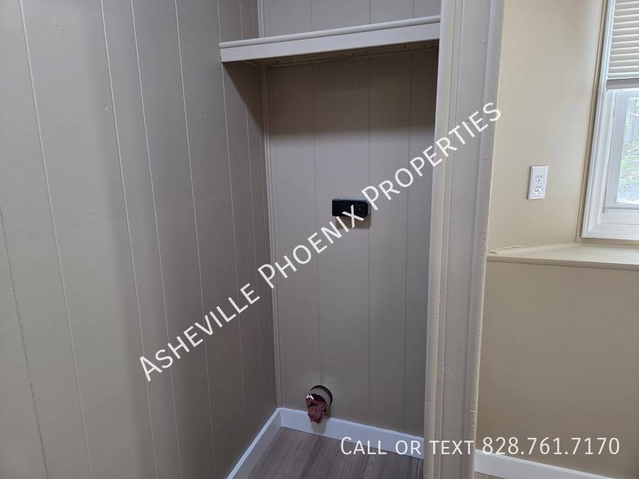 House for rent at 24 Raspberry Ridge Rd, Leicester, NC 28748