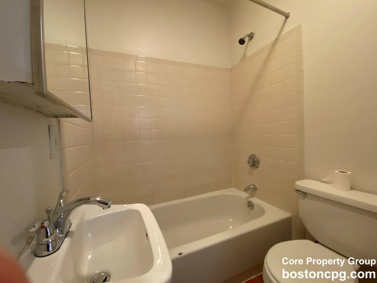 Apartment for rent at 17 Greenough #1, Boston, MA 02113