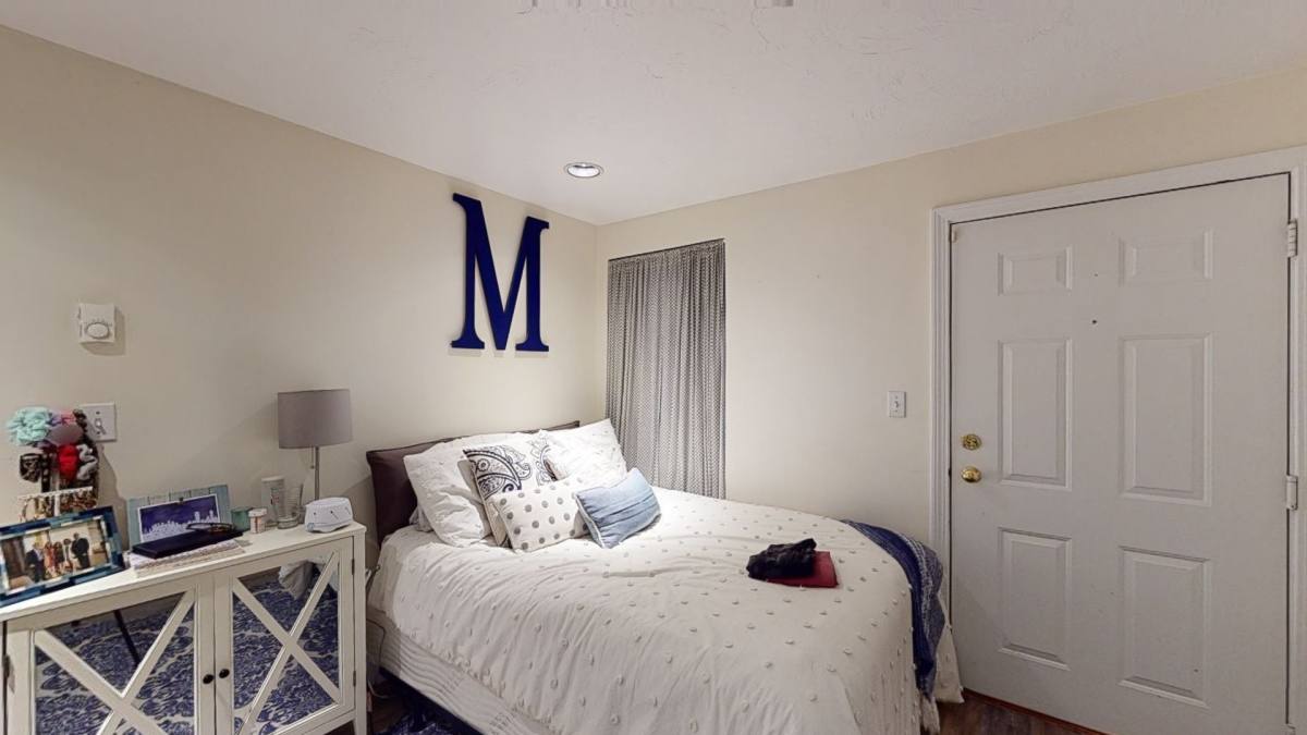 Condo for rent at 91 Prince St #4, Boston, MA 02113