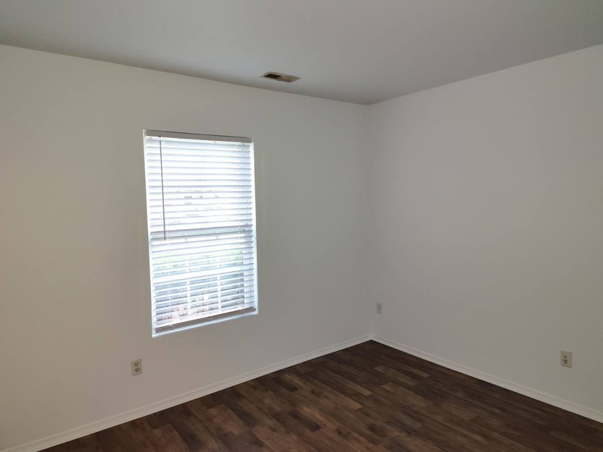 House for rent at 2502 Buckleigh Dr, Charlotte, NC 28215