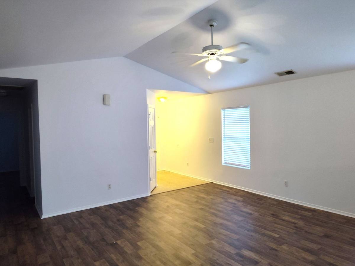 House for rent at 2502 Buckleigh Dr, Charlotte, NC 28215